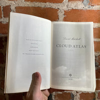 Cloud Atlas - David Mitchell - 2004 Random House Paperback - Reading Edition