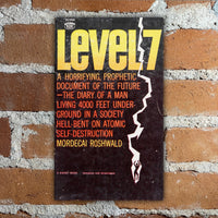 Level 7 - Mordecai Roshwald - 1961 Signet Books Paperback