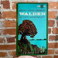 Walden & Civil Disobedience - Henry David Thoreau - 1960 29th Signet Books Paperback