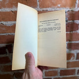 Kiss Sleeping Beauty Good-Bye - Madonna Kolbenschlag - 1981 Bantam Books Paperback