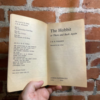 The Hobbit - J.R.R. Tolkien - 1988 Unwin Paperbacks - Ted Nasmith Cover