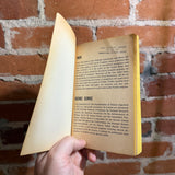 Projects: Space - Judith Viorst - 1961 1st Washington Square Press Paperback - Ex Lib