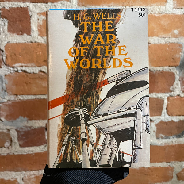 The War of the Worlds - H.G. Wells - 1968 Scholastic Books Paperback