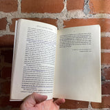Of Love and Other Demons - Gabriel Garcia Marquez - 1995 Vintage Books Paperback - John Gall Cover