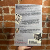 Angry Optimist: The Life and Times of Jon Stewart - Lisa Rogak - 2015 Paperback