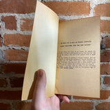 Eight Against Utopia - Philip Jose Farmer - Paperback