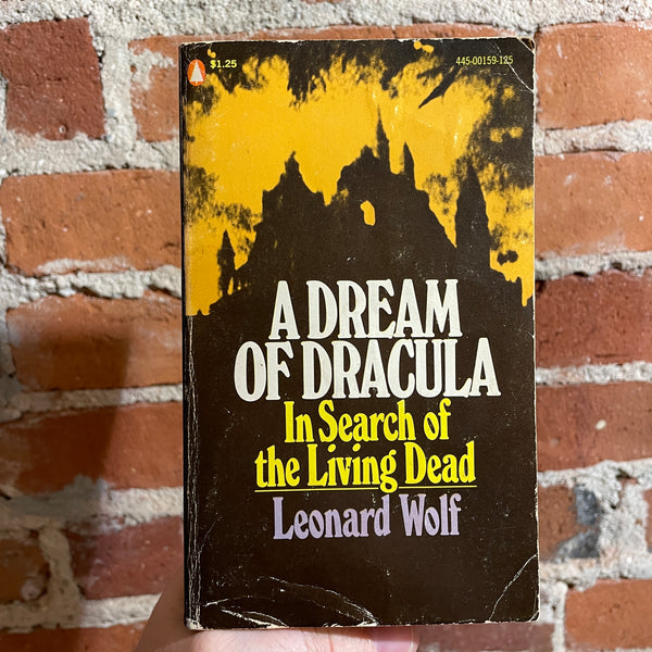 A Dream of Dracula - Leonard Wolf - 1972 Popular Library Paperback