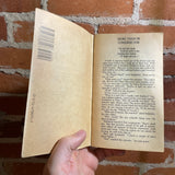 The Complete Compleat Enchanter - L. Sprague de Camp & Fletcher Pratt - 1989 Baen Books Paperback - Thomas Kidd Cover
