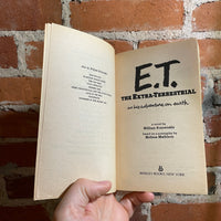 E.T. The Extra-Terrestrial - William Kotzwinkle - 1982 6th Berkley Books Paperback