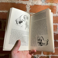 The Illustrated Animal Farm - George Orwell - 2015 Penguin Books Paperback