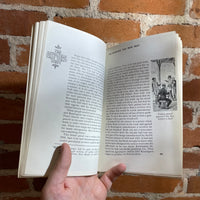 The Remington Historical Treasury of American Guns - Harold L. Peterson - 1966 Ridge Press Paperback