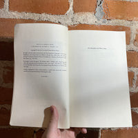Close Encounters of the Fourth Kind: A Reporter's Notebook on Alien Abductions, UFOs, and the Conference at MIT - C.D.B. Bryan - Paperback
