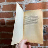 Sabre-Tooth - Modesty Blaise - Peter O’Donnell - 1967 Pan Books Paperback