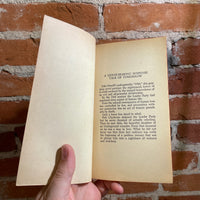 No Place on Earth - Louis Charbonneau - 1959 Crest Books Paperback