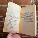 The Pariah - Graham Masterton - 1984 Tor Books Paperback - Carol Russo Cover