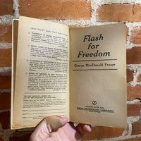Flash For Freedom - George MacDonald Fraser - 1973 Signet Books Paperback