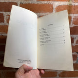 The Palestinians Selected Essays - Hatem I. Hussani - Palestinian Information Office Trade Paperback