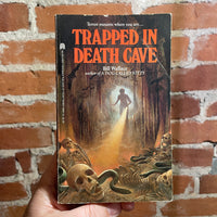 Trapped in Death Cave - Bill Wallace - 1985 Archway Paperback - Martin Hoffman Cover