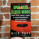 Open Skies, Closed Minds - Nick Pope - Paperback
