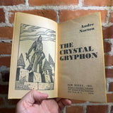 The Crystal Gryphon - Andre Norton - 1973 Daw Books Paperback #75 - Jack Gaughan Cover