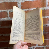 Earthlight - Arthur C. Clarke - 1966 Ballantine Books Paperback - Dean Ellis Cover