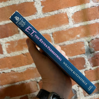 E.T. The Extra-Terrestrial - William Kotzwinkle - 1982 6th Berkley Books Paperback