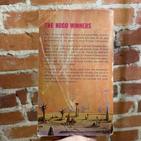 The Hugo Winners - Edited by Isaac Asimov - 1962 Avon Books Paperback