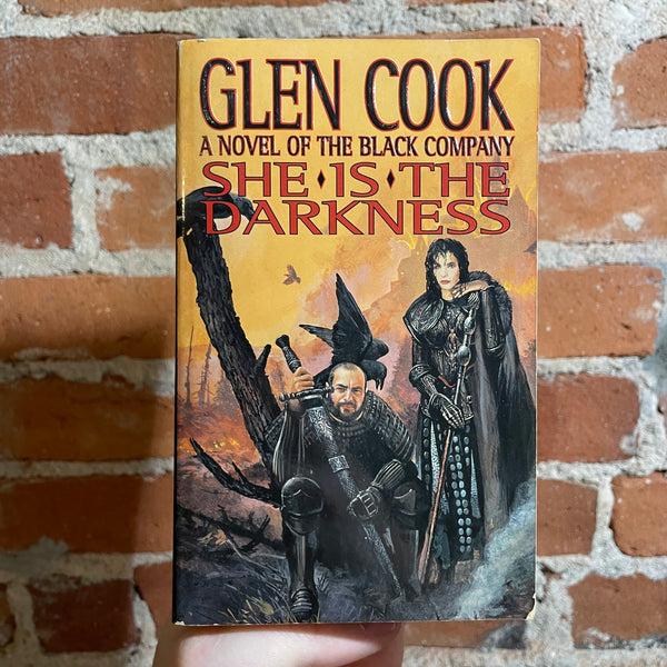 She Is The Darkness - Glen Cook - 1998 Tor Books Paperback