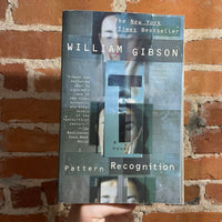 Pattern Recognition - William Gibson - Berkley Books Oversized Paperback