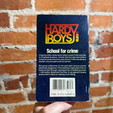 The Genius Thieves - Franklin W. DIxon - 1987 Archway Paperback - Hardy Boys Case Files #9 - Brian Kotzky Cover
