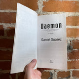 Daemon - Daniel Suarez - 2017 Dutton Paperback