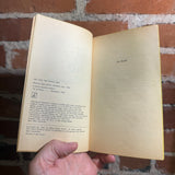 Sex and the Single Girl - Helen Gurley Brown - 1963 1st Pocket Books Paperback