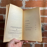 The Cossacks and the Raid - Leo Tolstoy - 1961 Signet Books Paperback