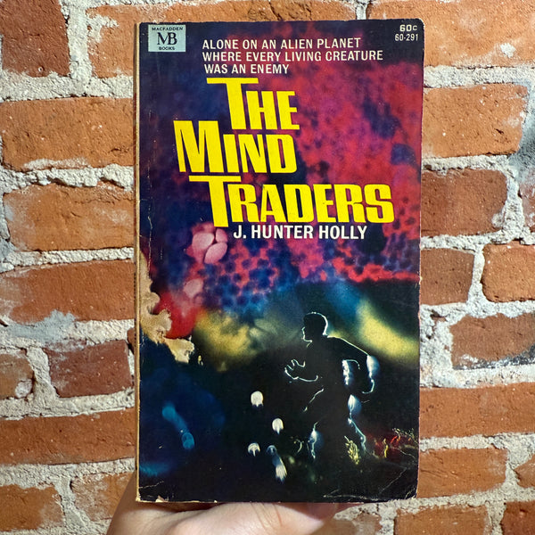 The Mind Traders - J. Hunter Holly - 1967 Macfadden Books Paperback