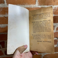 Bypass To Otherness - Henry Kuttner & C.L. Moore - 1961 Ballantine Books Paperback