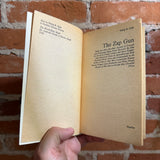 The Zap Gun - Philip K. Dick - 1975 Panther Books Paperback - Peter Jones Cover