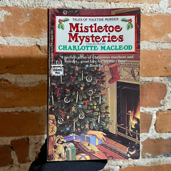 Mistletoe Mysteries: Tales of Yuletide Murder - Collected by Charlotte Macleod - 1989 Mysterious Press Paperback - Mark Hess Cover