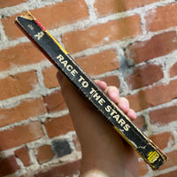 Race to the Stars - Edited by Leo Margulies and Oscar J. Friend - 1958 Crest Books Paperback