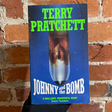 Johnny and the Bomb - Terry Pratchett - 1997 Corgi Books Paperback