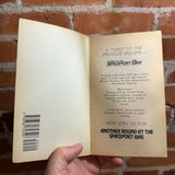 Another Round at the Spaceport Bar - Edited by George H. Scithers & Darrell Schweitzer - 1989 Avon Books Paperback - Doug Beekman Cover
