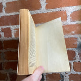 Sabre-Tooth - Modesty Blaise - Peter O’Donnell - 1967 Pan Books Paperback