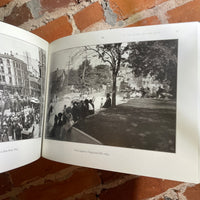 Seizing the Light: The Photography of Dayton’s Albert Kern - Claudia Watson - 2004 Softcover