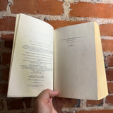 American Prometheus: The Triumph and Tragedy of J. Robert Oppenheimer - Kai Bird & Martin J. Sherwin - 2006 Vintage Books Paperback