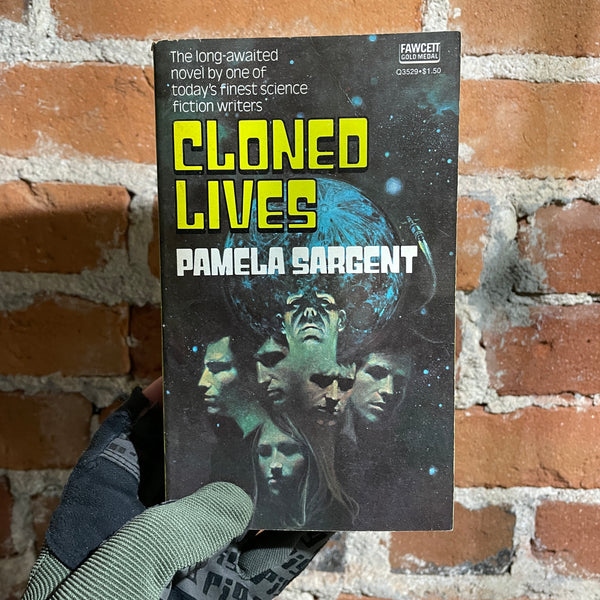 Cloned Lives - Pamela Sargeant - Paperback
