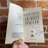 The Quiet Invasion - Sarah Zettel - Signed 2001 Warner Books Paperback - Steven Youll Cover