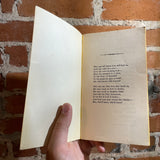 Sung In Shadow - Tanith Lee - Daw Books Paperback #530 - Victoria Poyser Cover