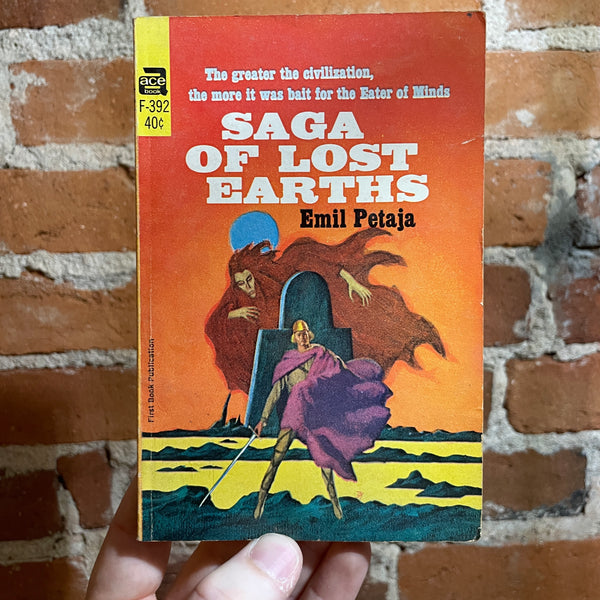 Saga of Lost Earths - Emil Petaja - 1966 Ace Books - Jack Gaughan Cover