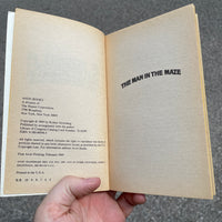 The Man In the Maze - Robert Silverberg - 1969 Avon Books Paperback