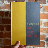 The Time Machine / War of the Worlds - H.G. Wells - 1964 Illustrated Heritage Press Hardback with Slipcase