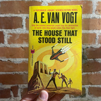 The House That Stood Still - A.E. Van Vogt - 1965 Paperback Library - Jack Gaughan Cover